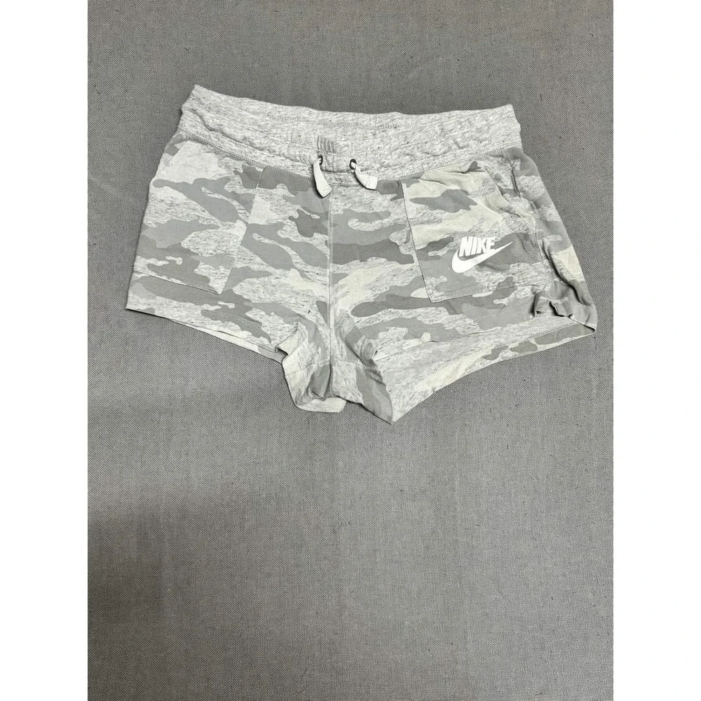 Nike Womens Large Gray Camouflage Athletic Performance Lounge Shorts